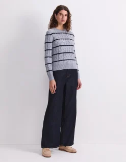 MERINO CABLE SWEATER