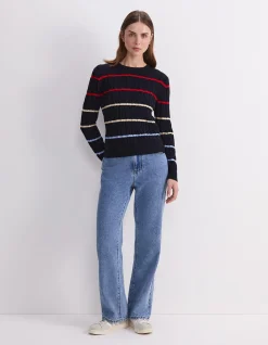MERINO CABLE SWEATER