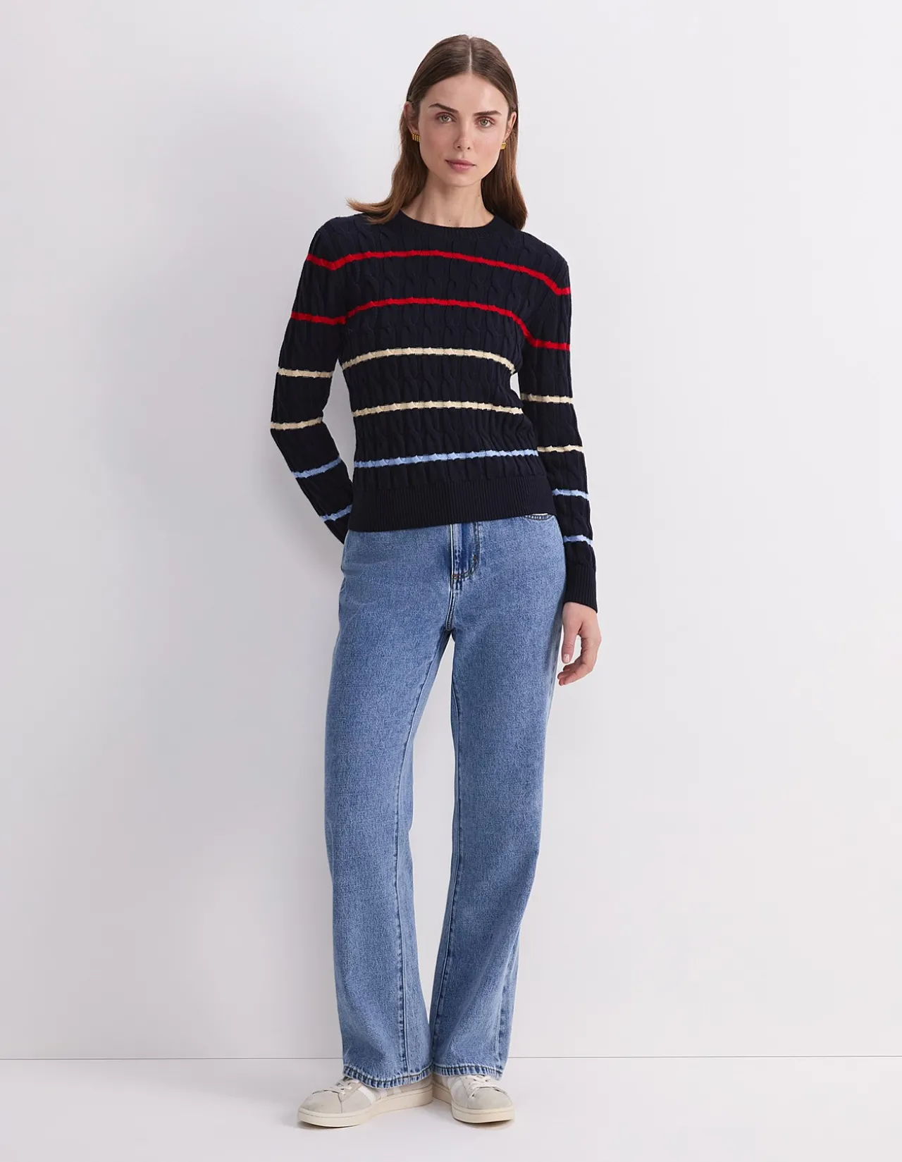 MERINO CABLE SWEATER