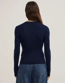 Merino Scoop Knit