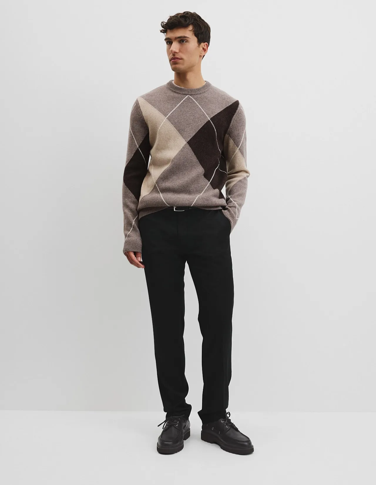 Merino Wool Argyle Crew Neck Knit