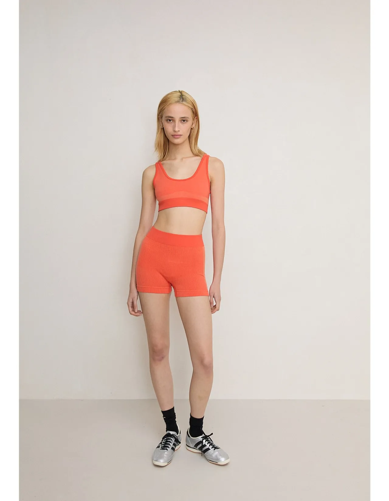 MICRO WOOL MINI SHORT - PAPAYA