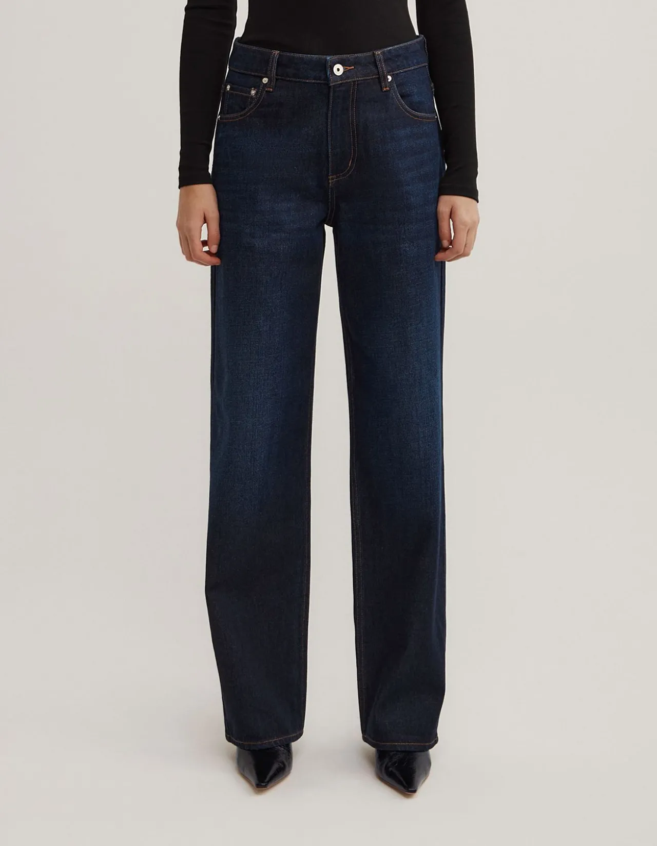 Mid Rise Straight Jeans