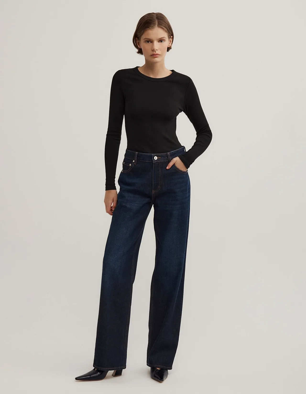 Mid Rise Straight Jeans