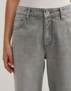 Mid Rise Straight Jeans