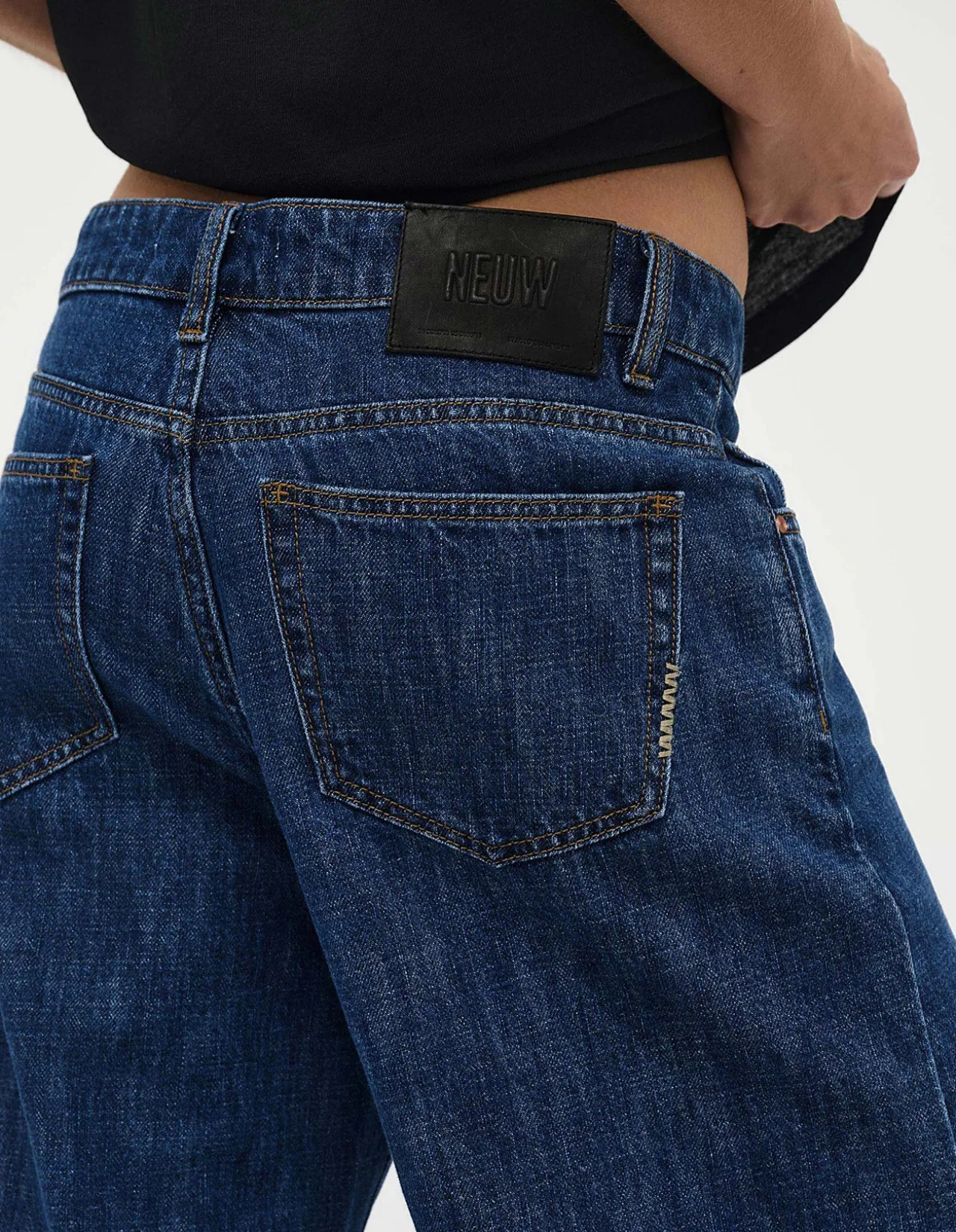 Milla Wide Mid Rise Rigid Wide Leg Jeans