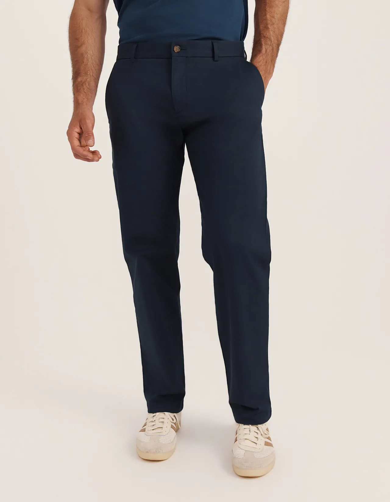 Mills Straight Leg Chino Pant