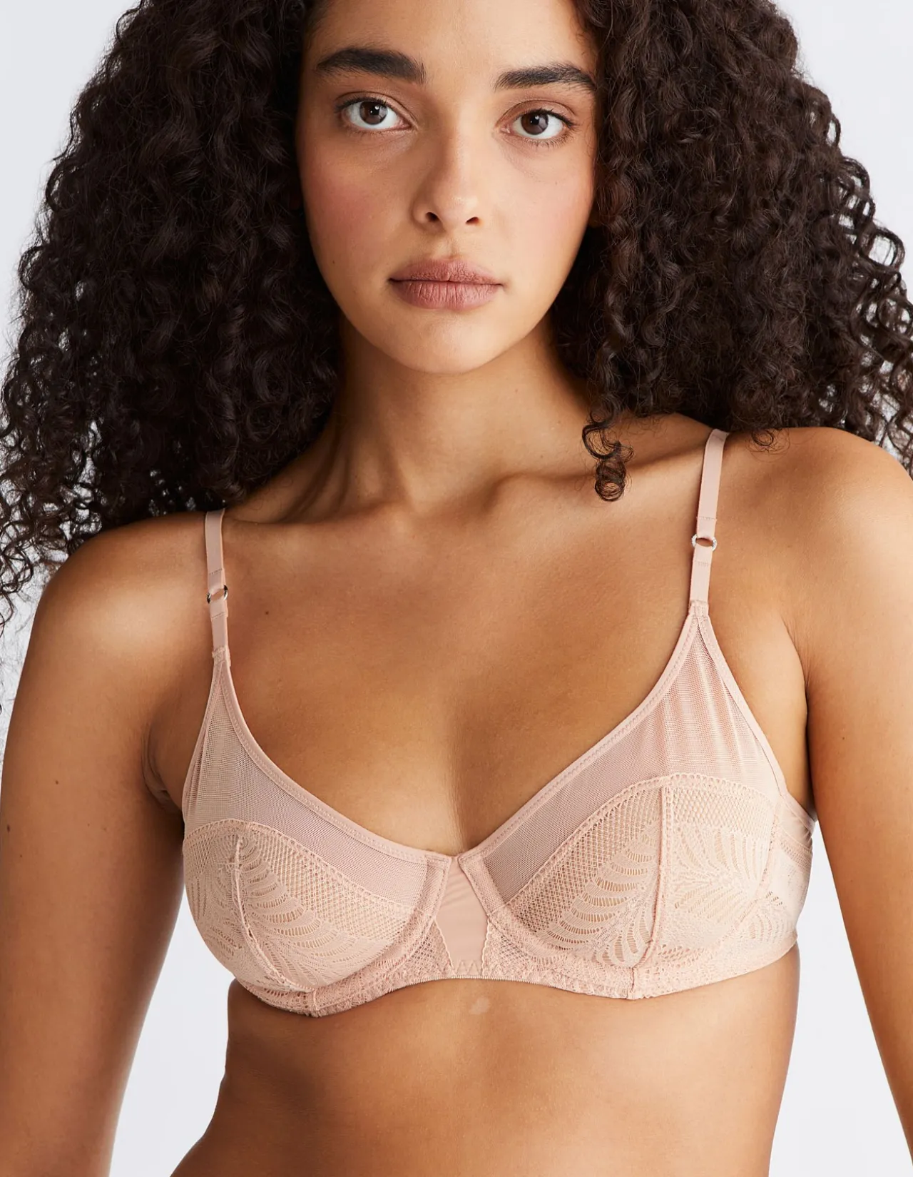 MINIMALIST MICRO WITH LACE UNLINED TRIANGLE