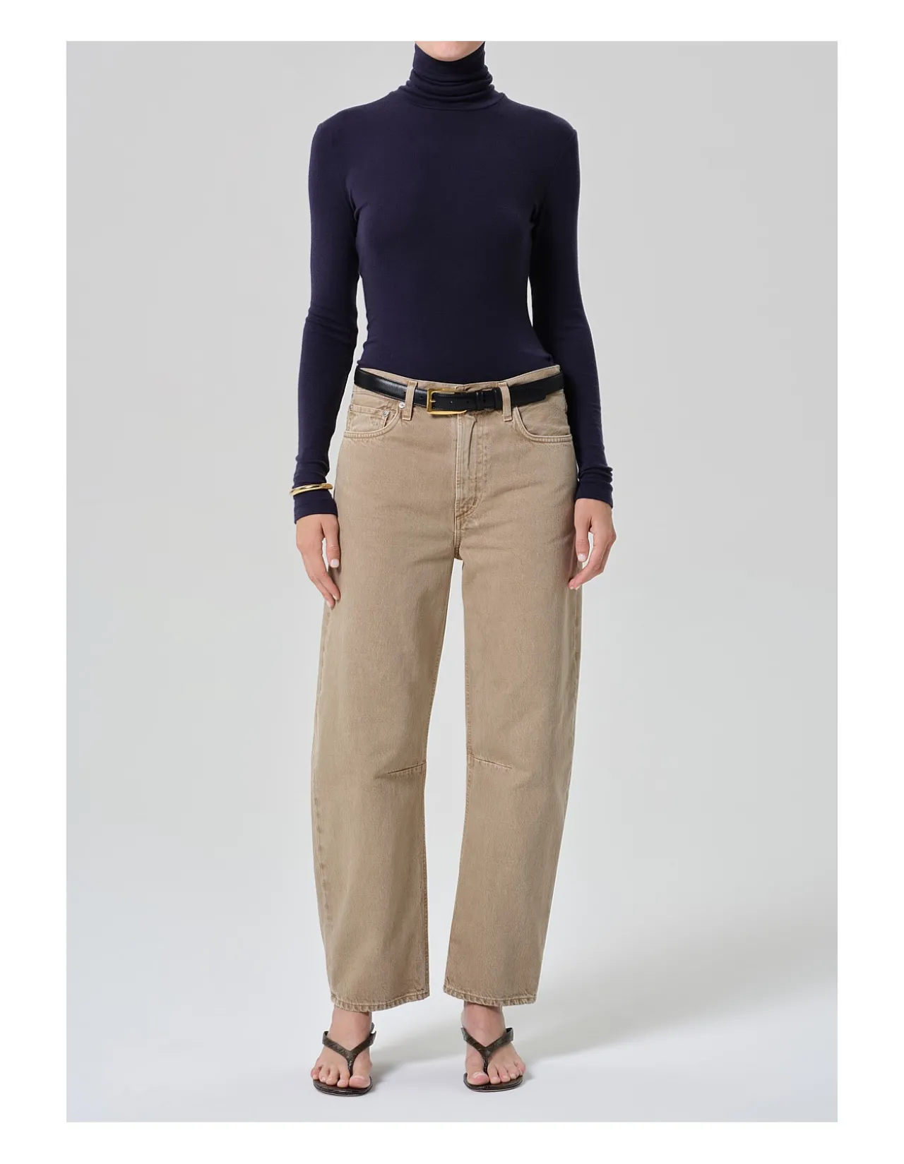 Miro High Rise Twill Barrel Leg Jean
