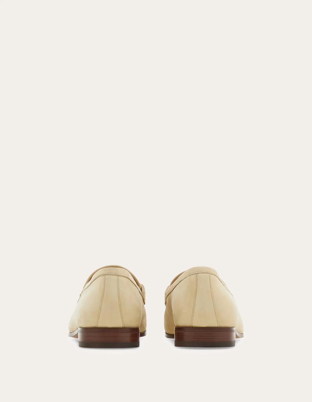 MOCCASIN WITH GANCINI ORNAMENT