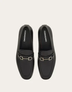 MOCCASIN WITH GANCINI ORNAMENT