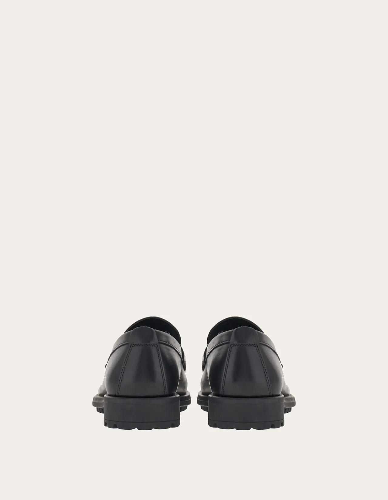MOCCASIN WITH GANCINI ORNAMENT