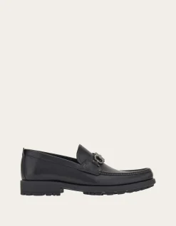 MOCCASIN WITH GANCINI ORNAMENT