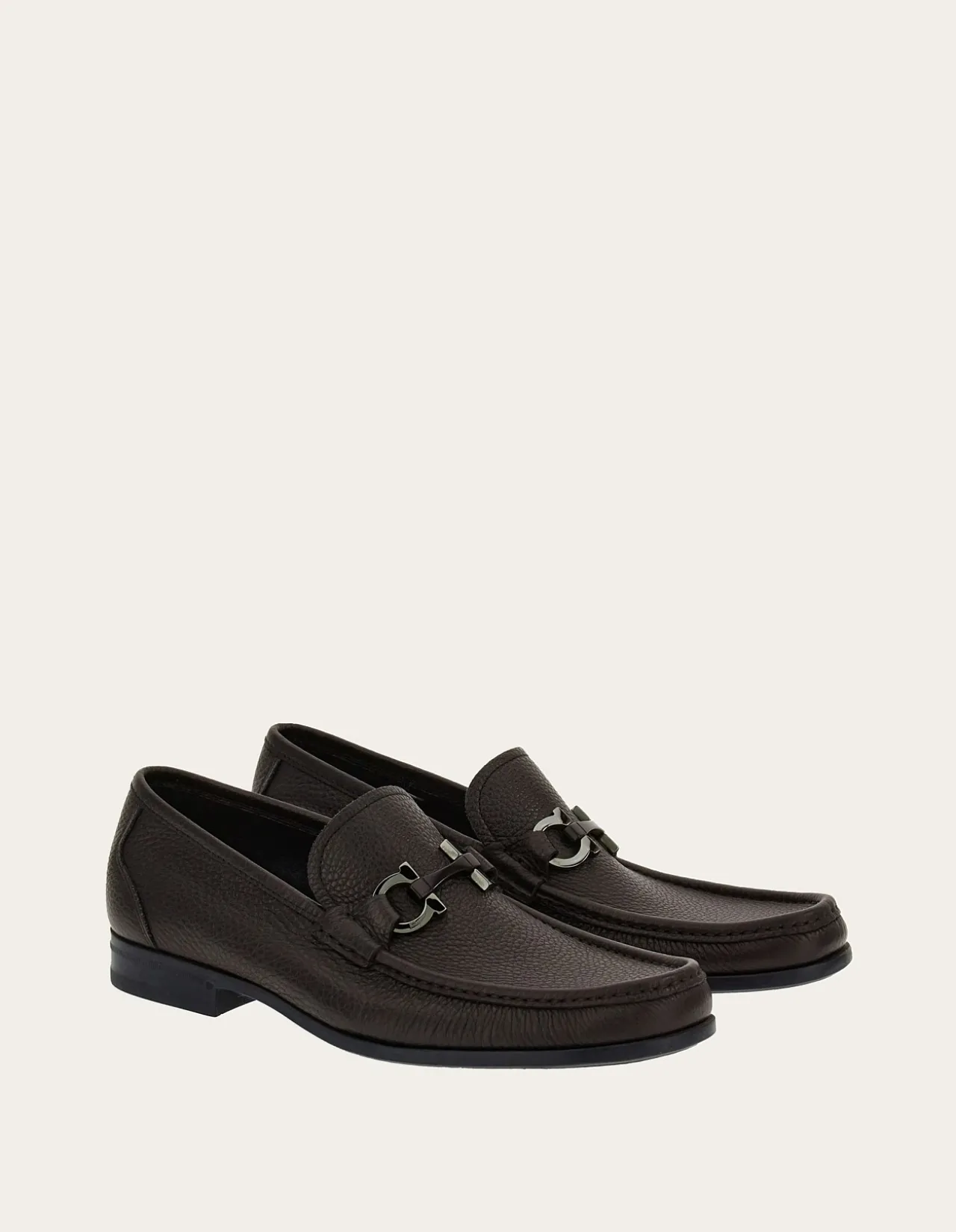 MOCCASIN WITH GANCINI ORNAMENT
