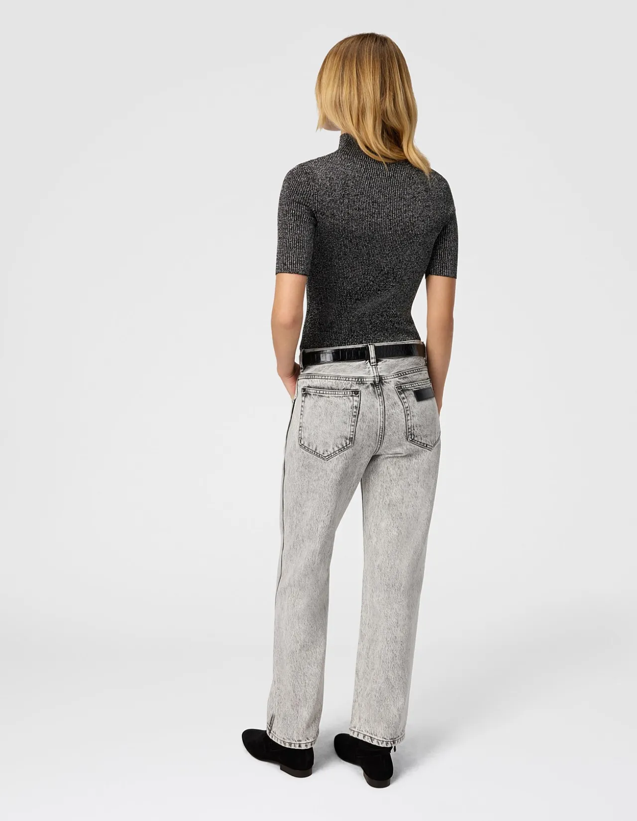 MOCK NECK SWEATER