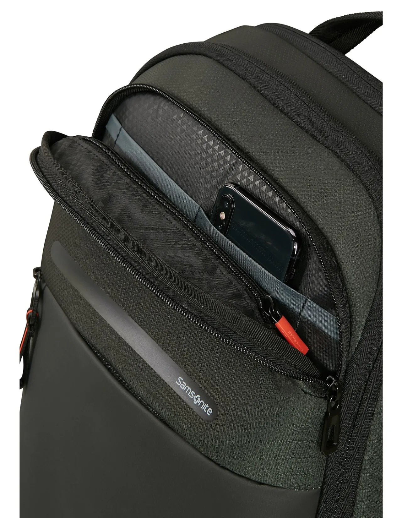MODERNY BACKPACK 46CM/28L GREEN