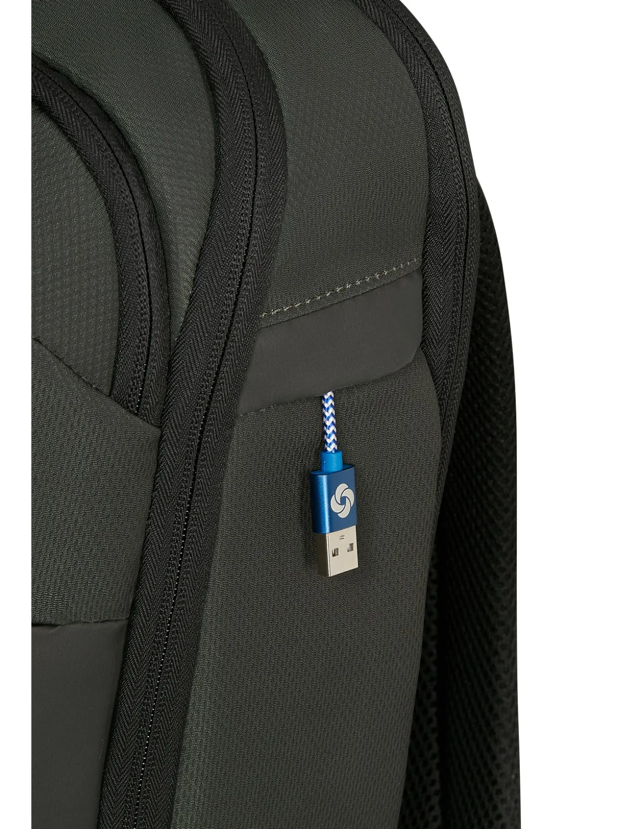 MODERNY BACKPACK 46CM/28L GREEN