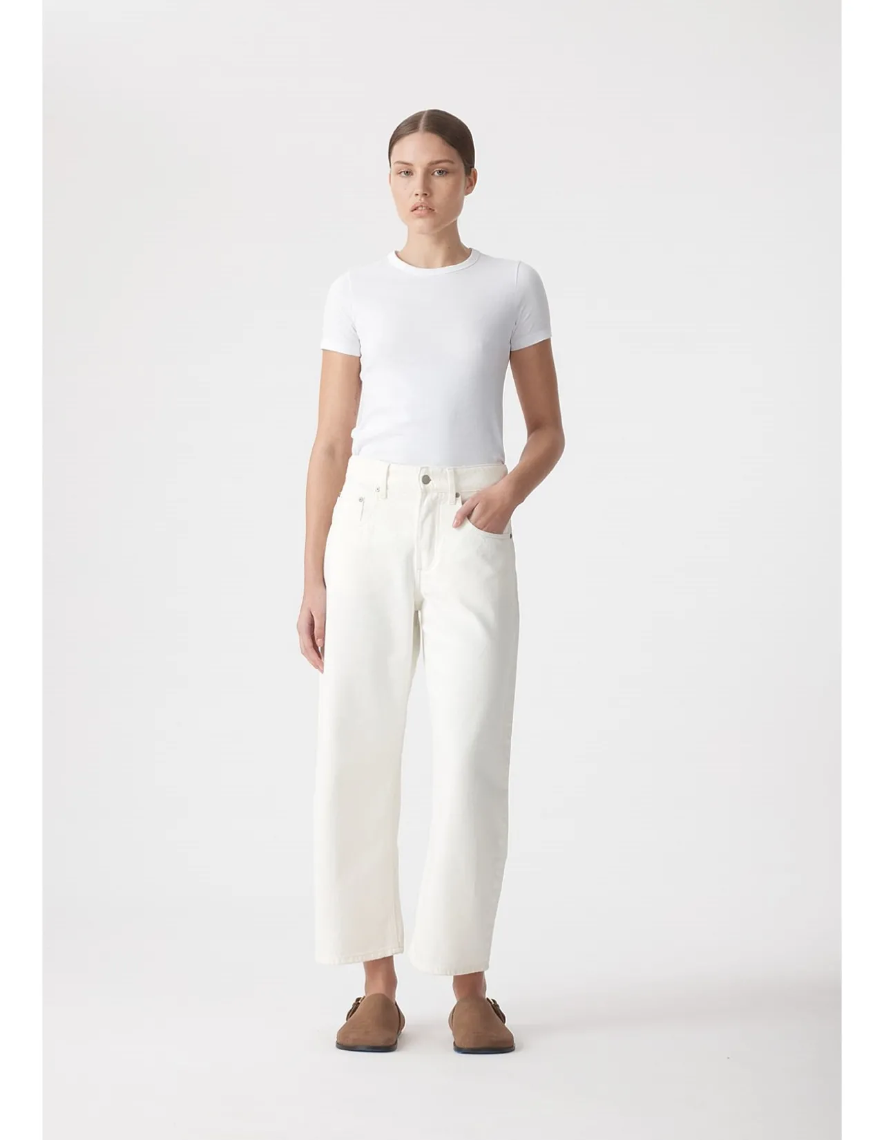 Nadia Mid Rise Wide Leg Barrel Jean