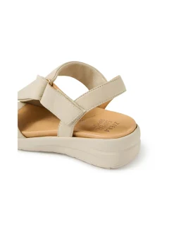 NAZLY2 XW ZR ALMOND LEATHER