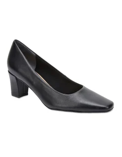 NICOLE HEEL