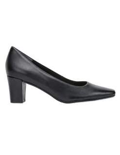 NICOLE HEEL
