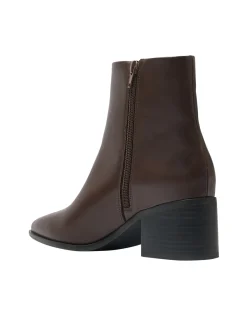 NIXON ANKLE BOOT