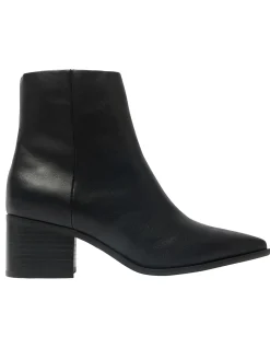 NIXON ANKLE BOOT