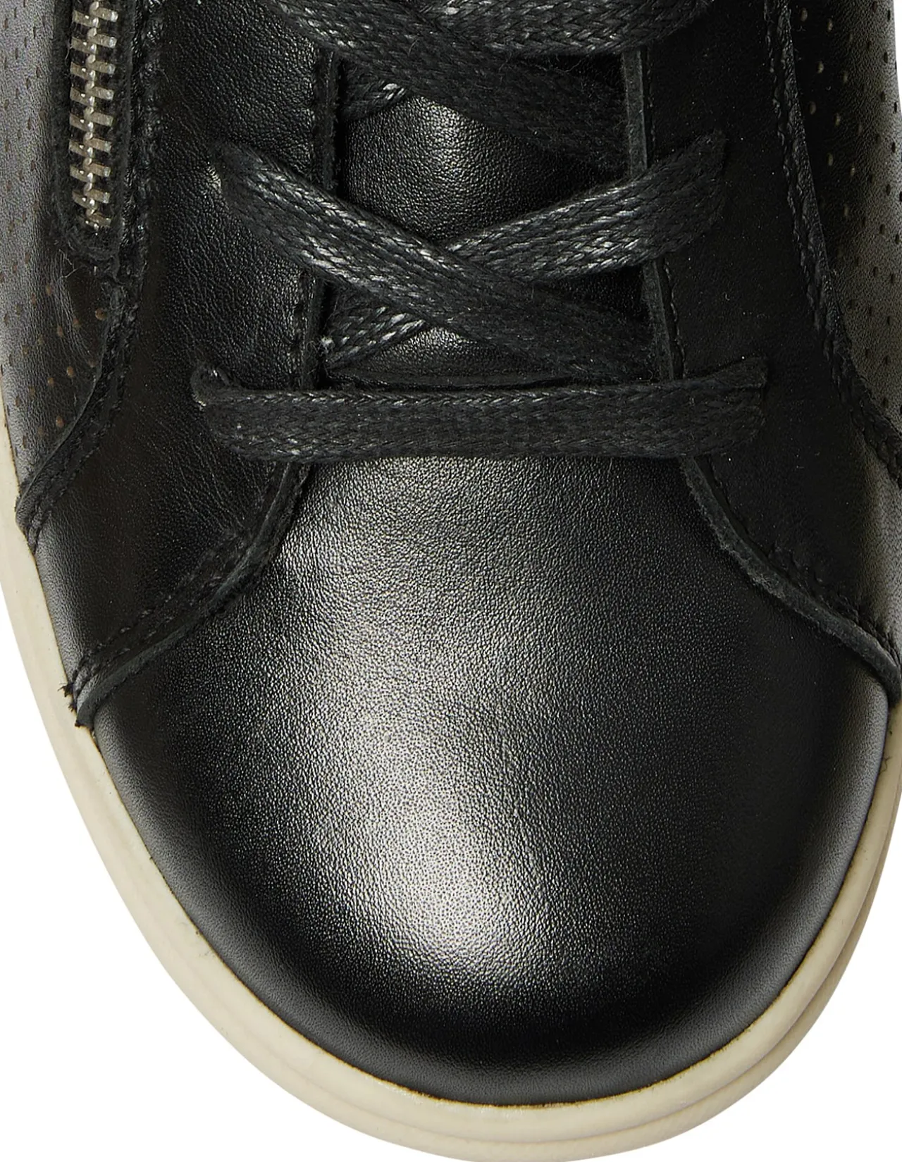 NORMANDY SNEAKER