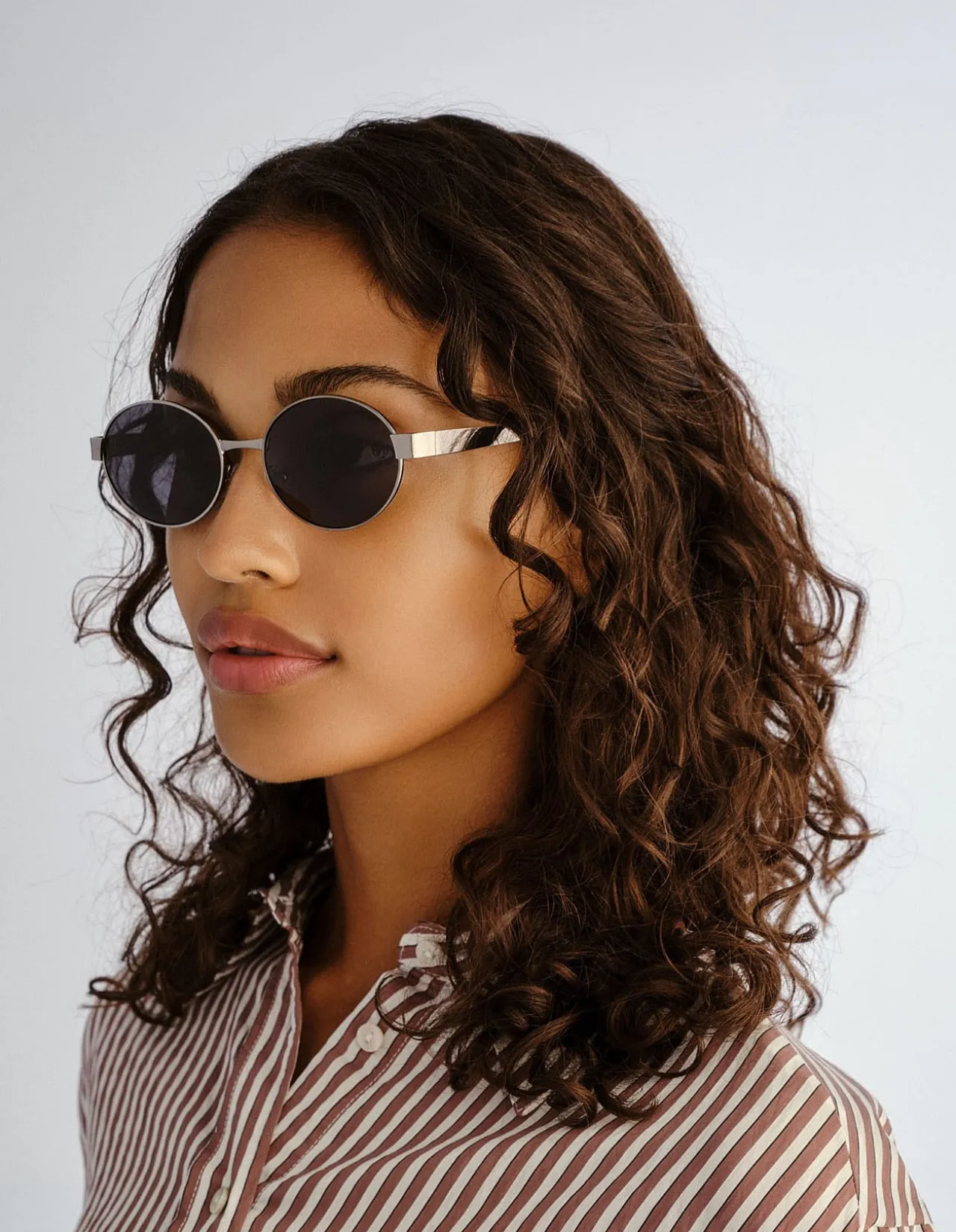 NORWOOD GREY OVAL SUNGLASSES