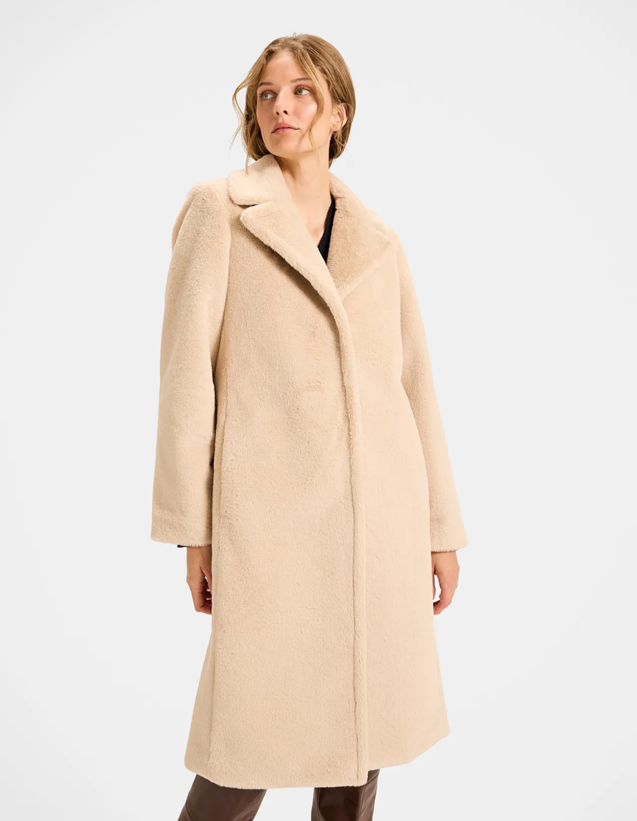 OLIVIA COAT