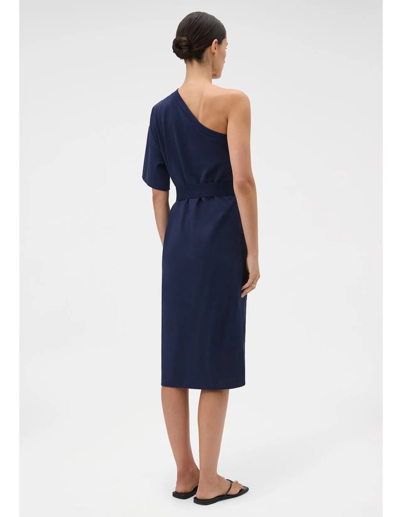 ONE SHOULDER DRESS