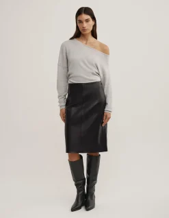 One Shoulder Knit