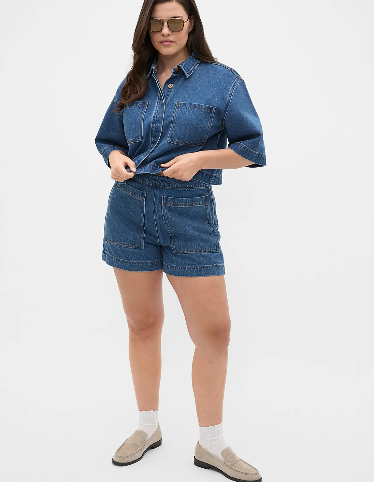 PATCH POCKET COTTON SHORT