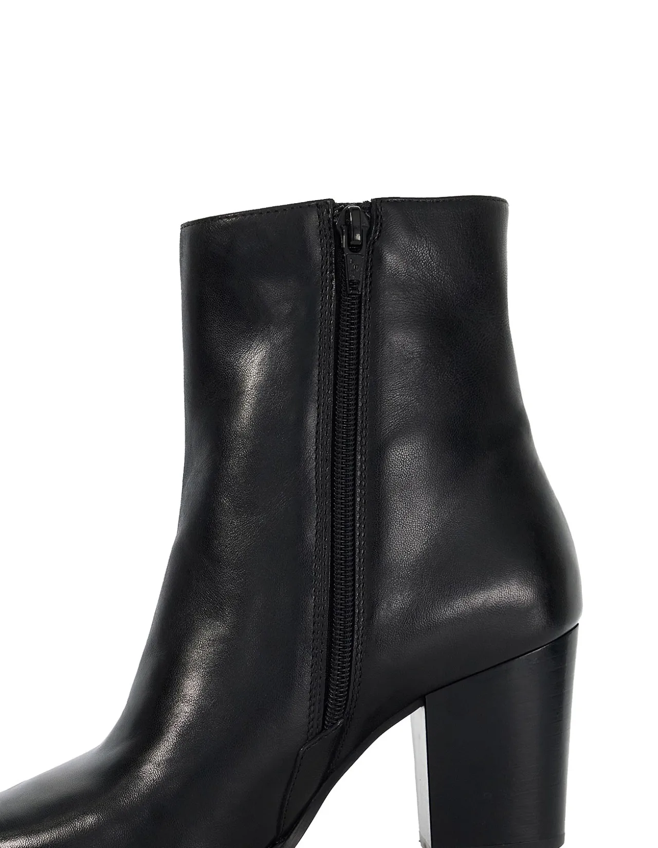 PAXTEN ANKLE BOOT