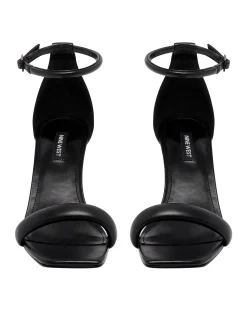 PAXX HEELED SANDAL