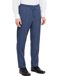 PLEAT FRONT SLIM LEG TROUSER