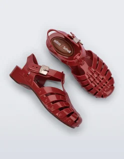 POSSESSION + SCHOLL