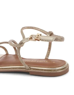 PRIYA SANDAL