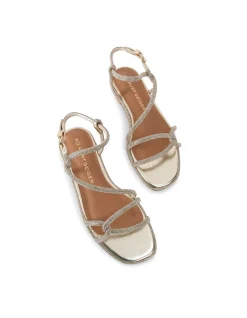 PRIYA SANDAL