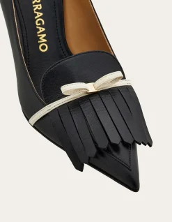 PUMP WITH MINI BOW DETAIL