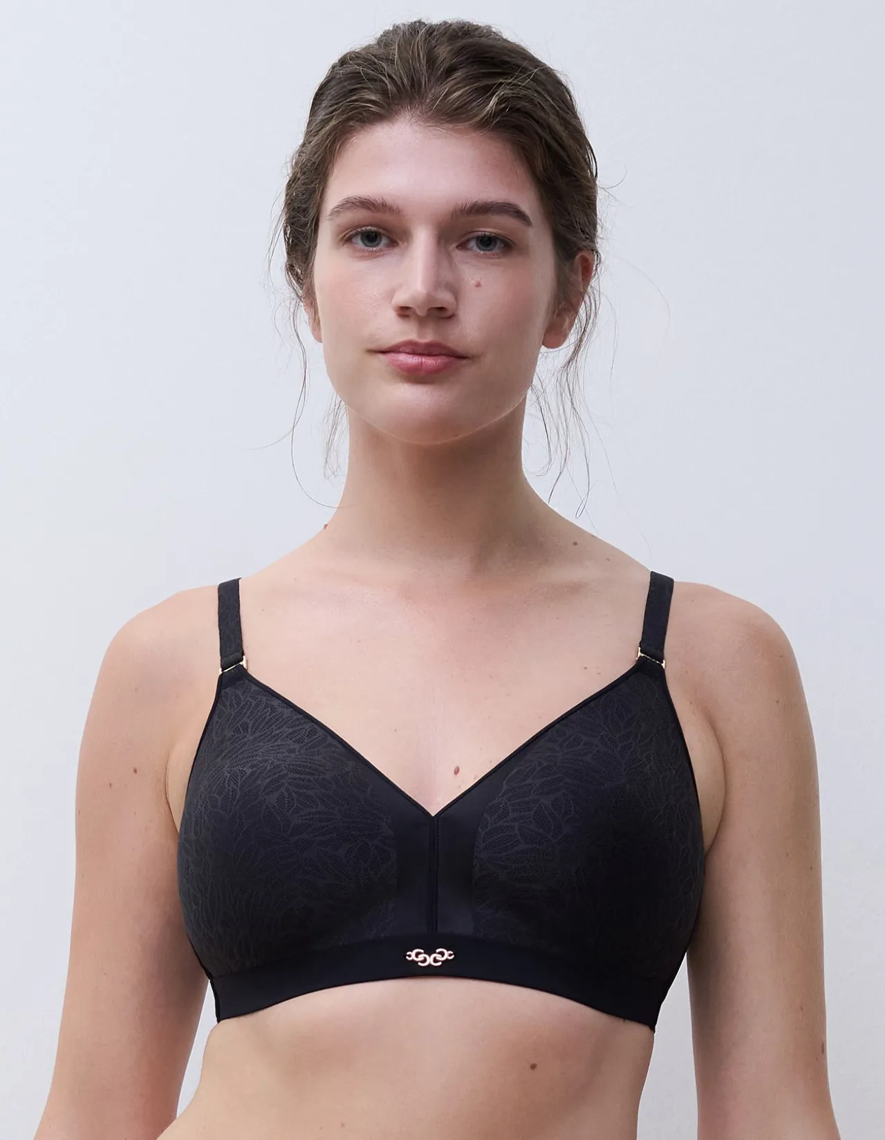 PURE LACE WIRELESS