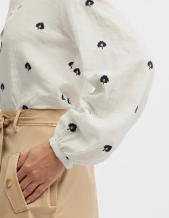 QUEENS EMBROIDERED SHIRT
