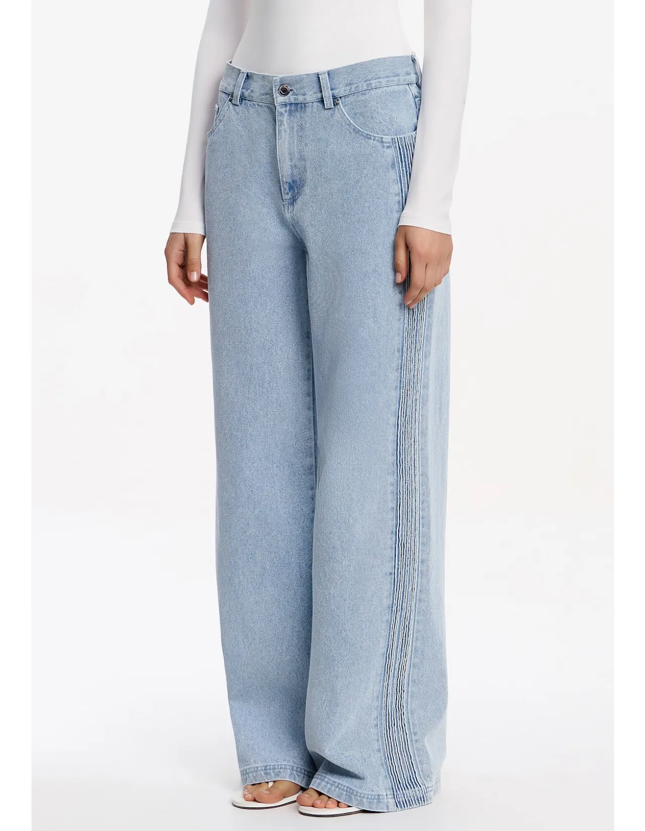 Raiya Wide Leg Blue Wash Jean