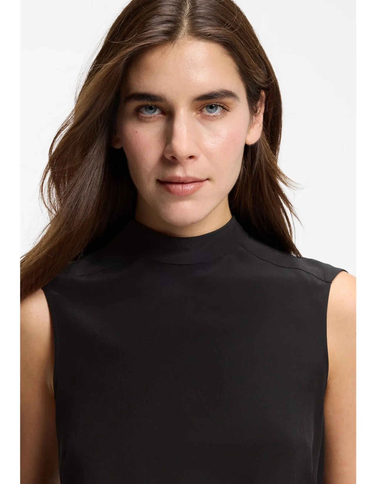 Regular-fit blouse in sandwashed silk