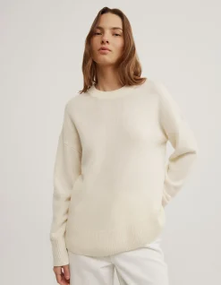 Relaxed Crew Neck Knit