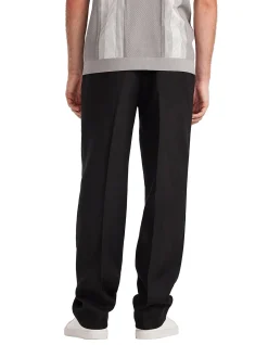 RELAXED PLEATED SOFT PANTS