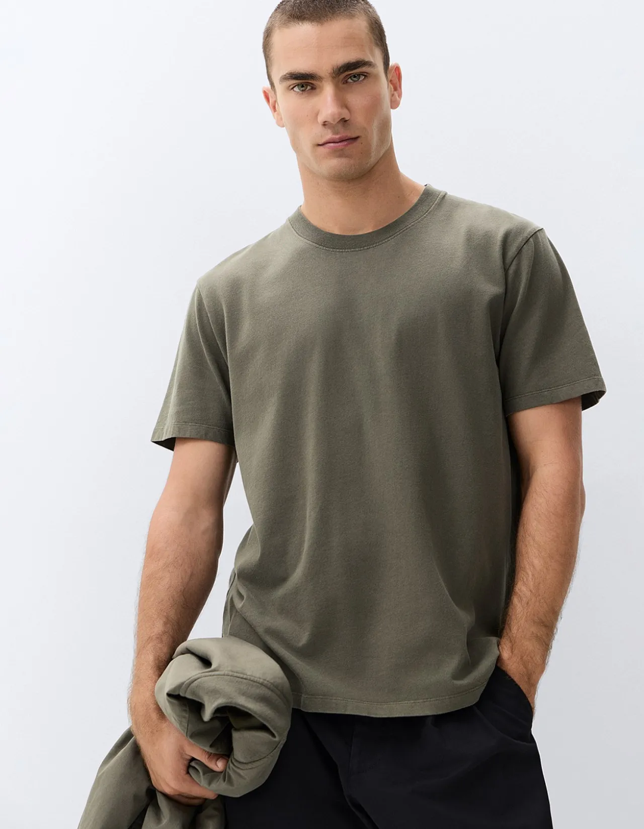 RELAXED T-SHIRT
