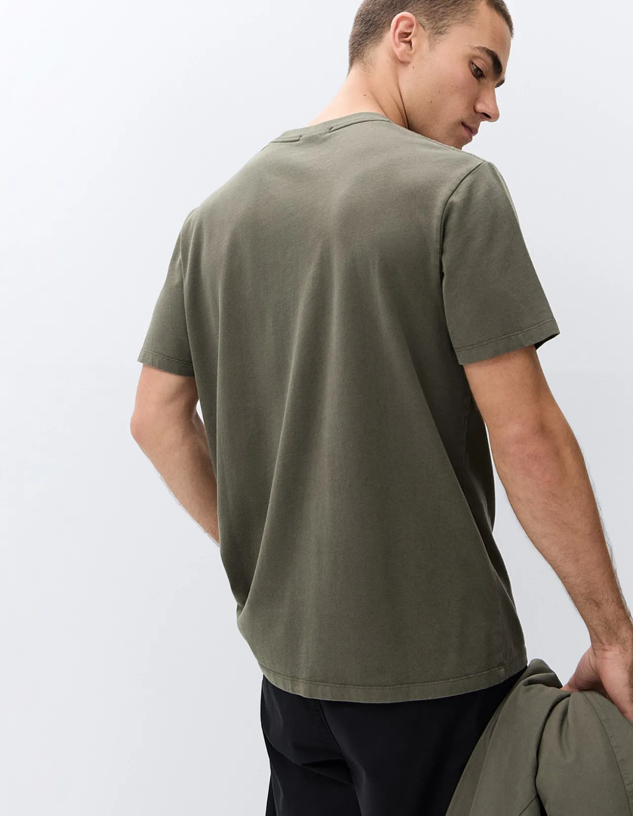 RELAXED T-SHIRT