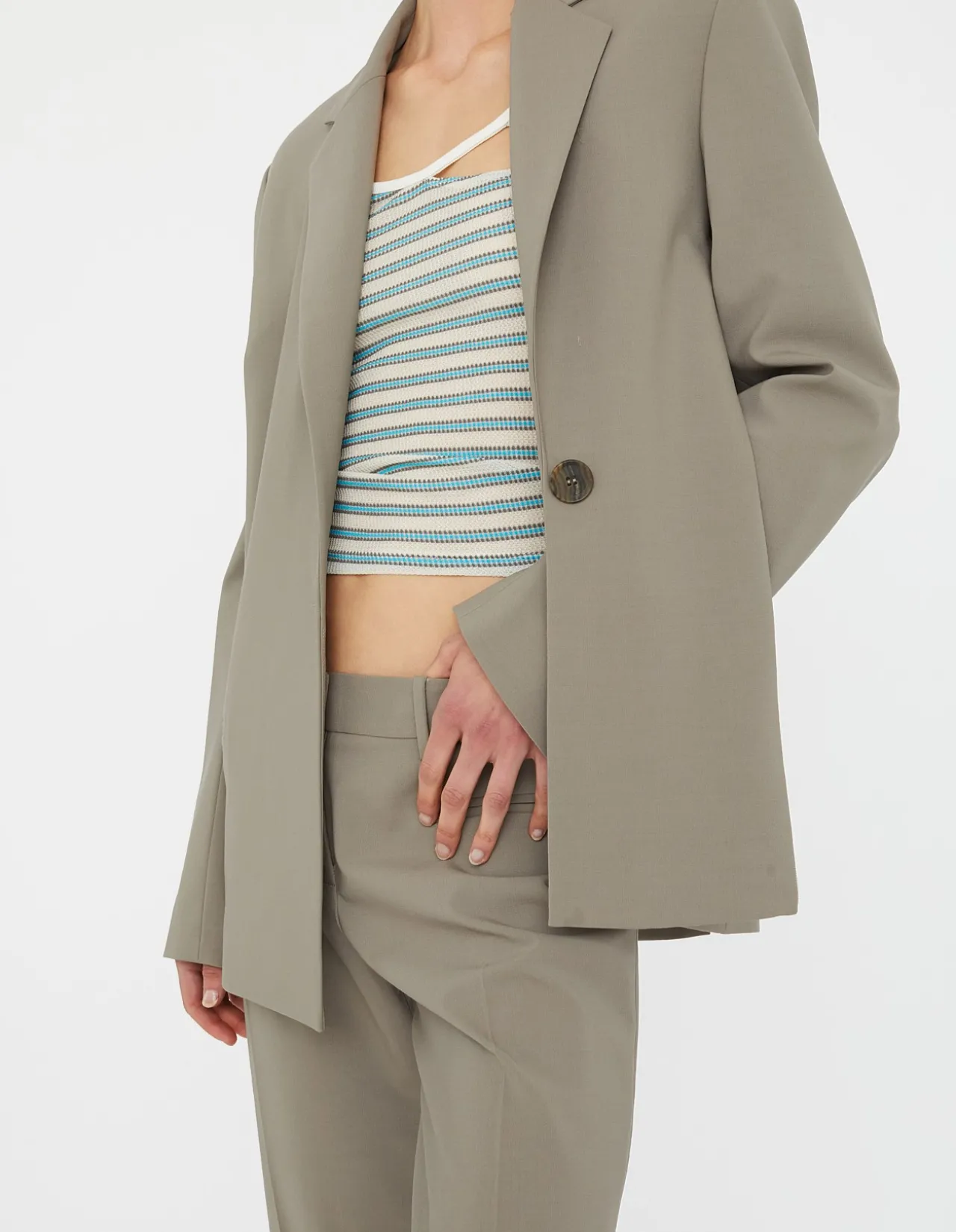 RELEASE WOOL BLAZER