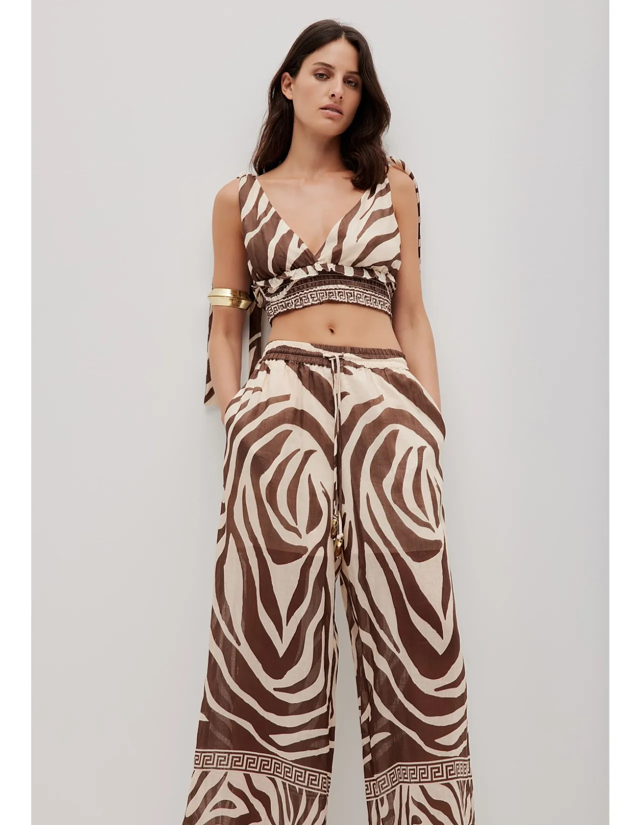 RENLEY TIE CROP